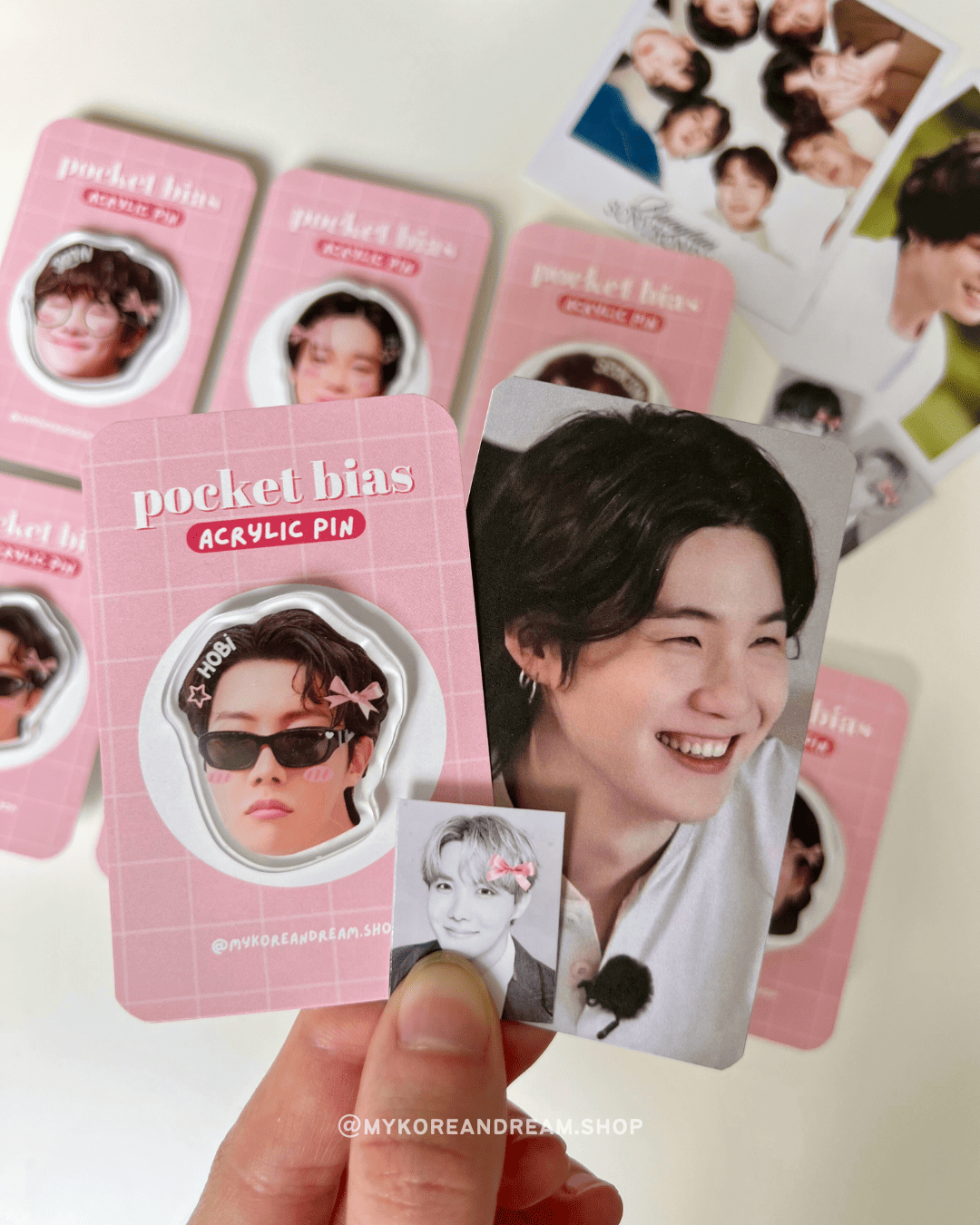 Pin’s K-pop BTS J-Hope, design doux et girly