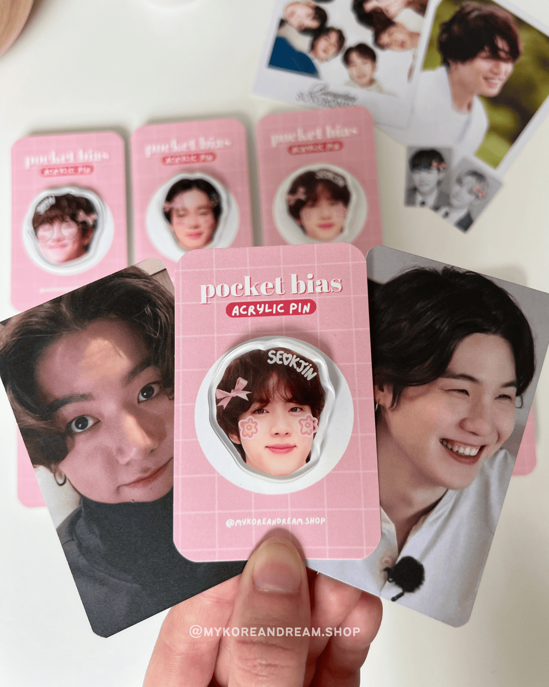Pin’s K-pop BTS Jin, design doux et girly