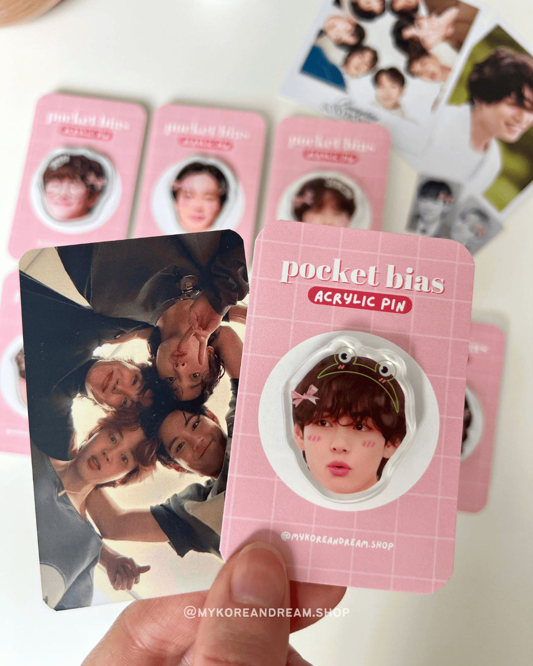 Pin’s K-pop BTS Taehyung, design doux et girly
