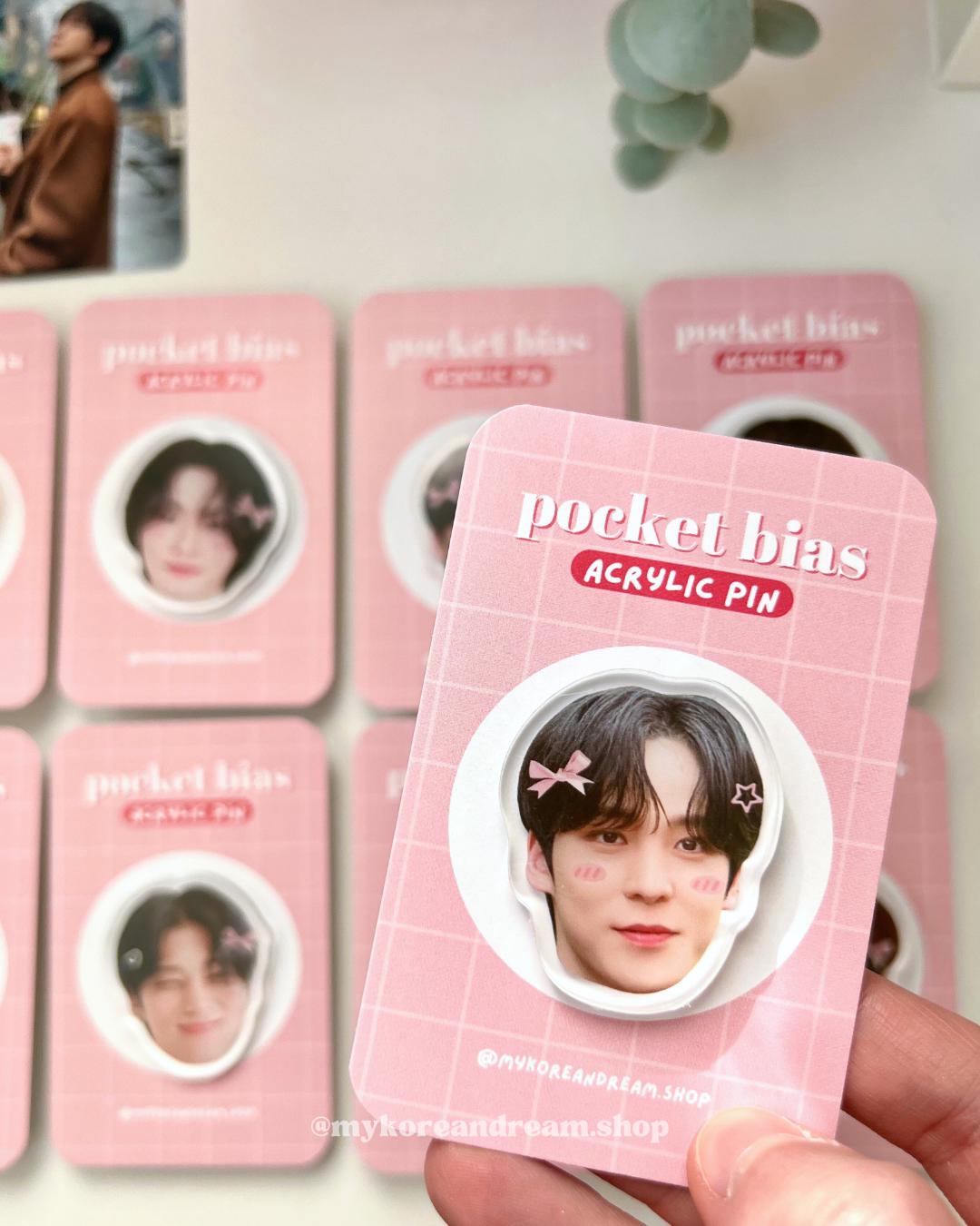 Ateez Pin's acrylique