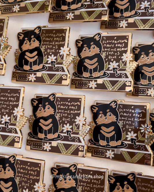 Layover (Yeontan) Pin's