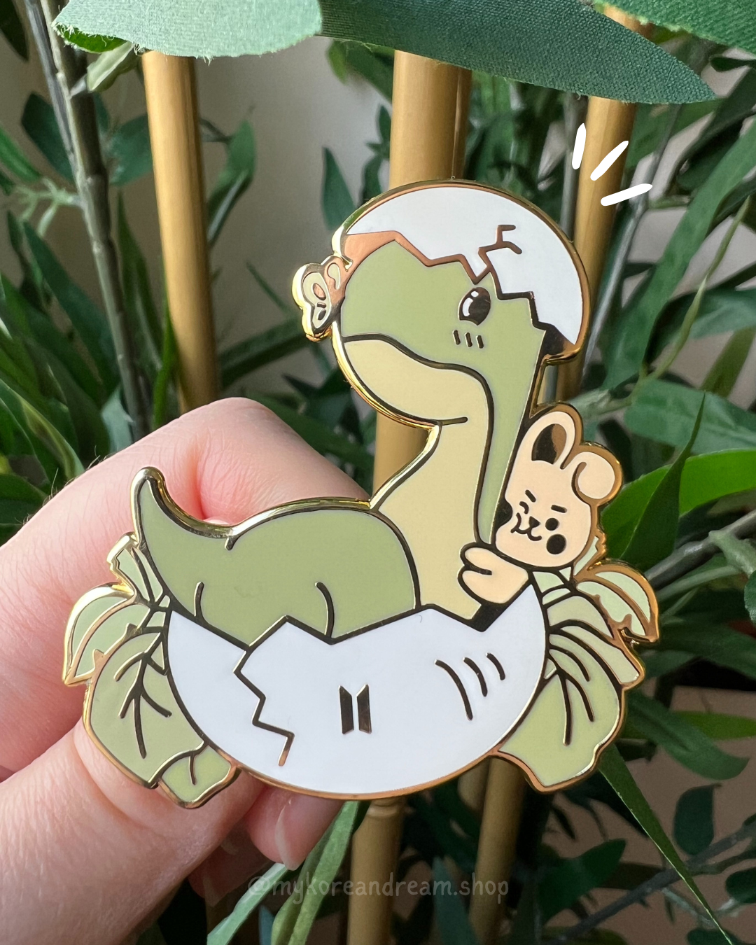 BTS Jungkook Cooky brachiosaurus pin