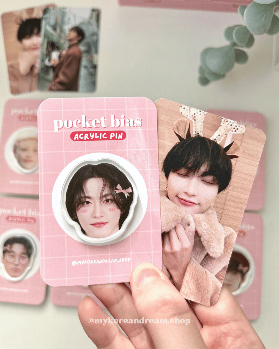 Pin’s K-pop Ateez Seonghwa, design doux et girly