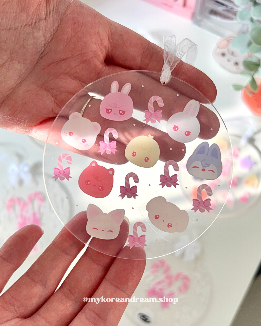 Ornement SKZOO mignon en acrylique, parfait pour un sapin K-pop ultra cute
